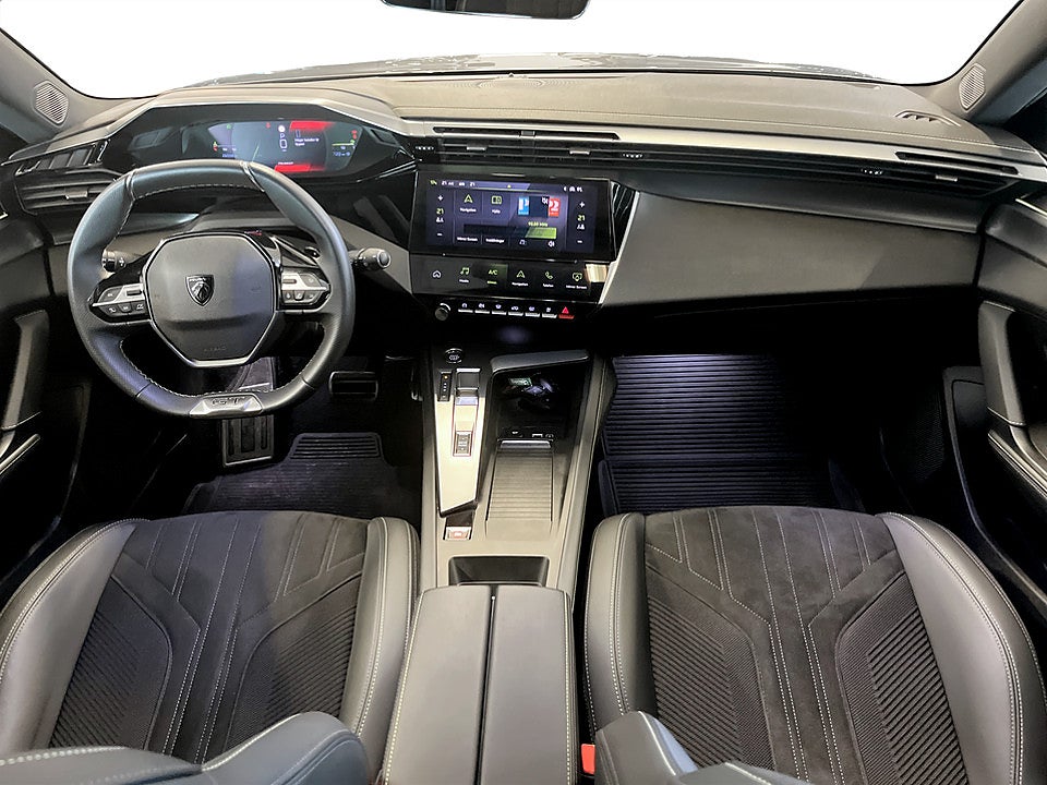 Bild på Peugeot 308 5D GT 1.2 PT 130hk Aut B-KAMERA CARPLAY