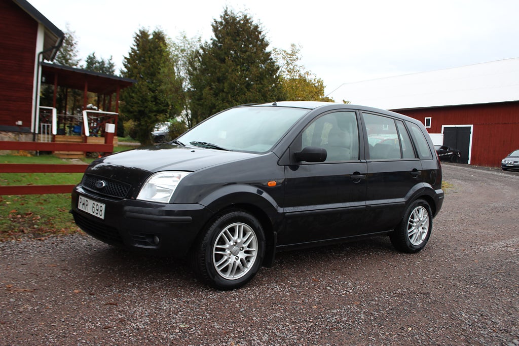 Ford Fusion 1.6 Euro 4*nybesik*finans*gårbra