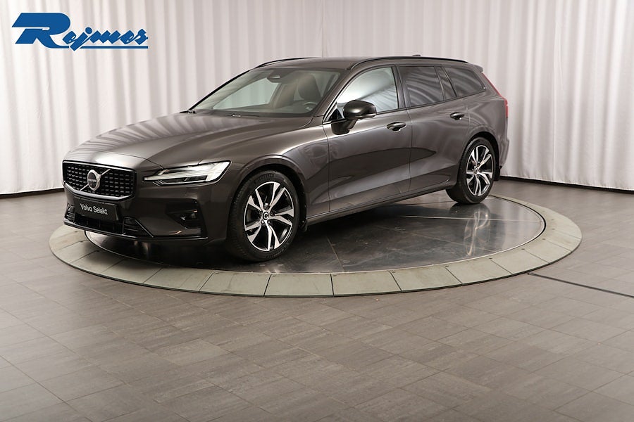 Volvo V60 B4 Diesel Plus Dark/Skinn/H&K/Drag/360kam