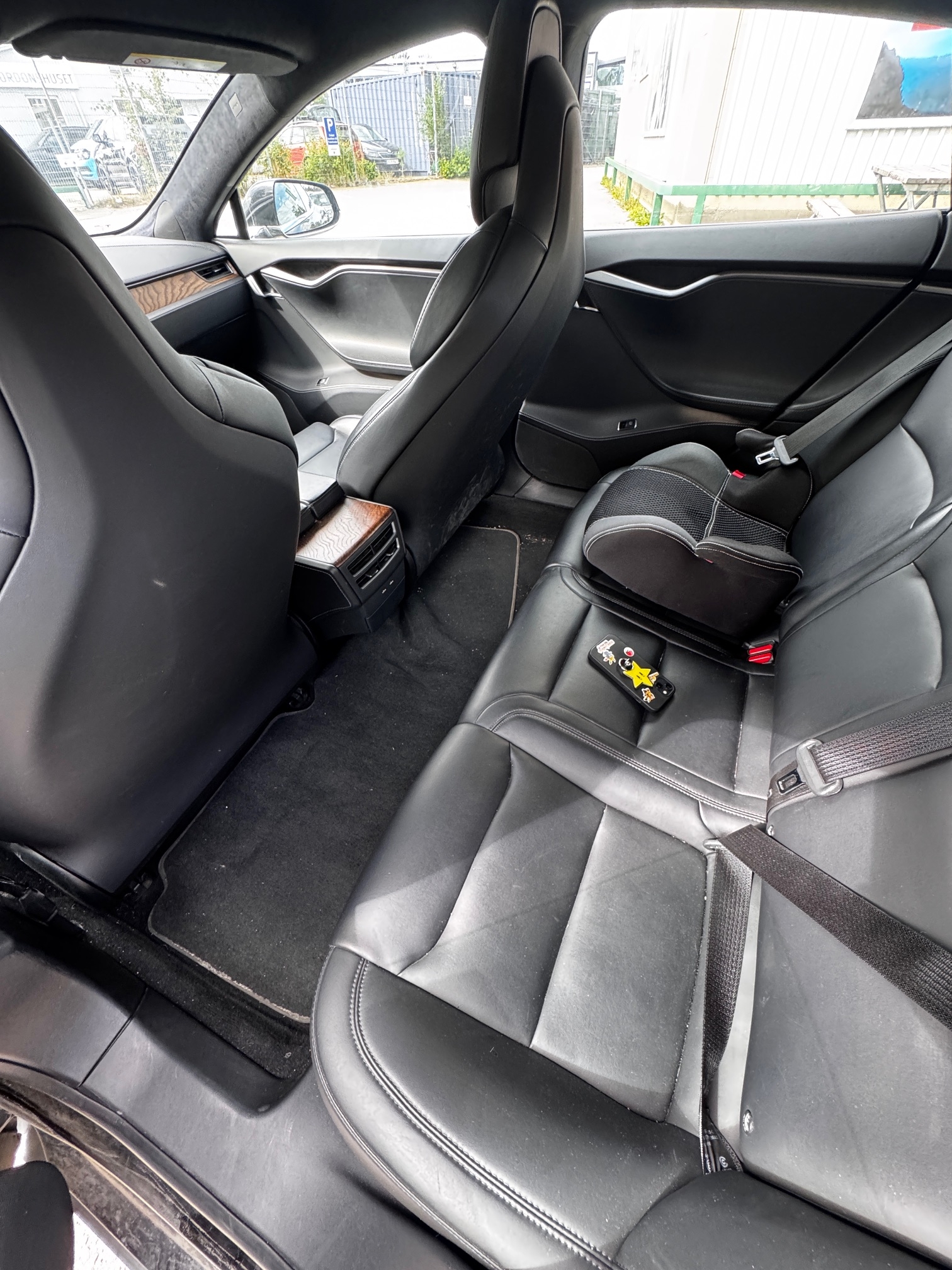 Tesla Model S 2018, kuva 5/38