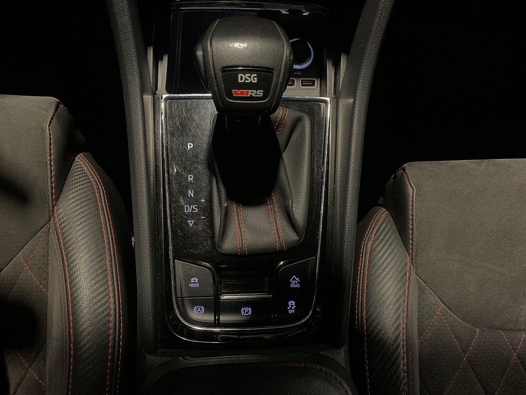 Skoda Kodiaq RS 2.0 TDI 240hk 4x4 | Drag | D-Värm | Cockpit 2020