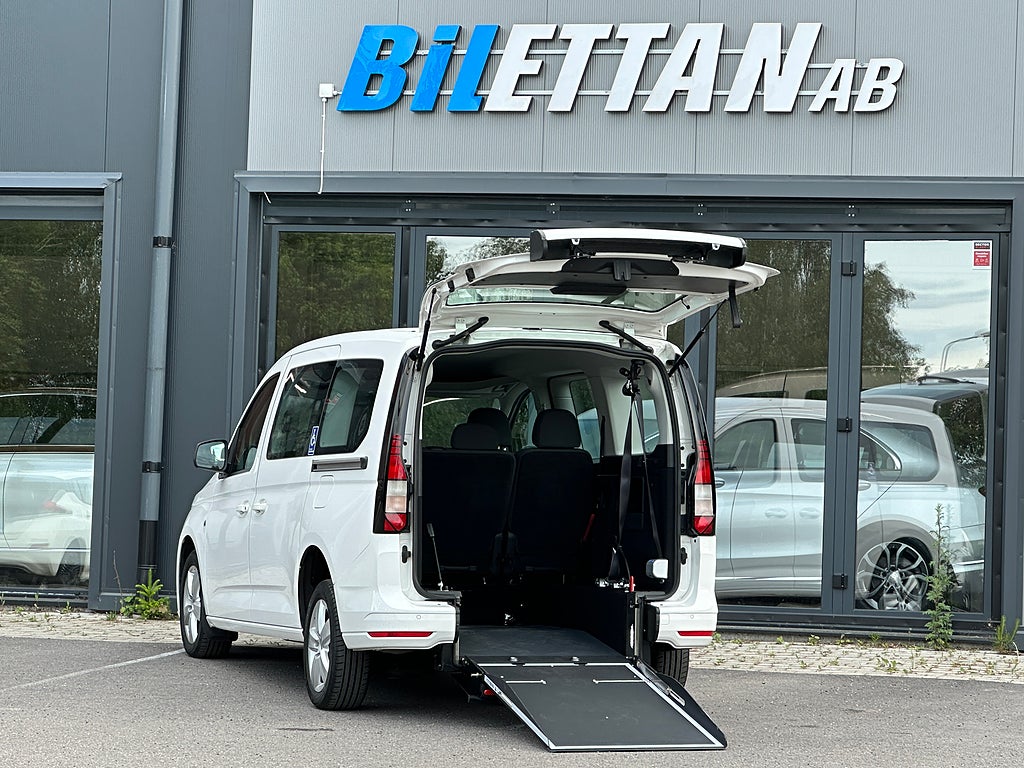 Volkswagen Caddy Maxi 1.5 TSI|Handikappanpassad|Golvsänkt
