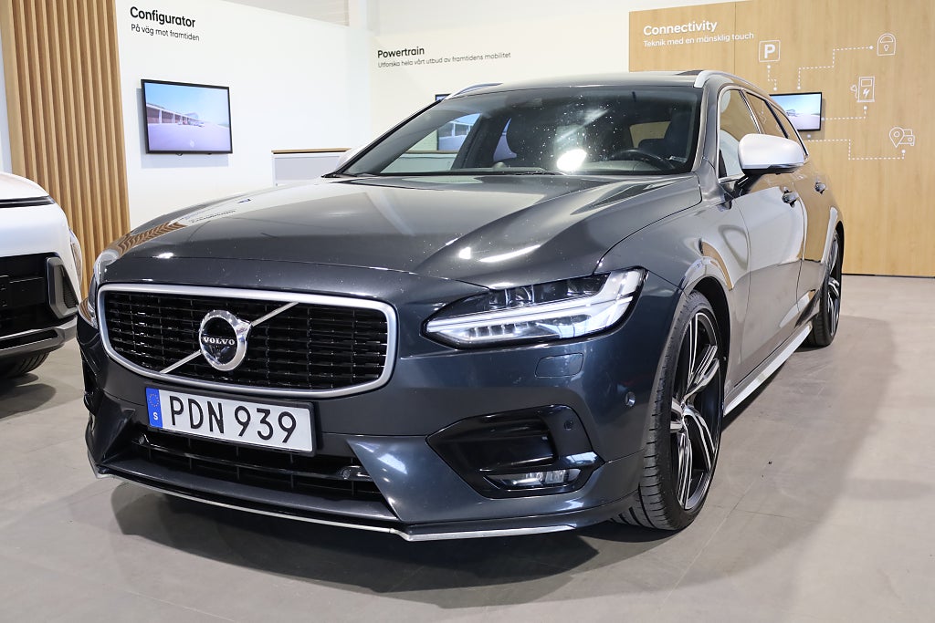 Volvo V90 T5 254hk R-Design Aut B&W Panorama 360°Kamera Navi 2017