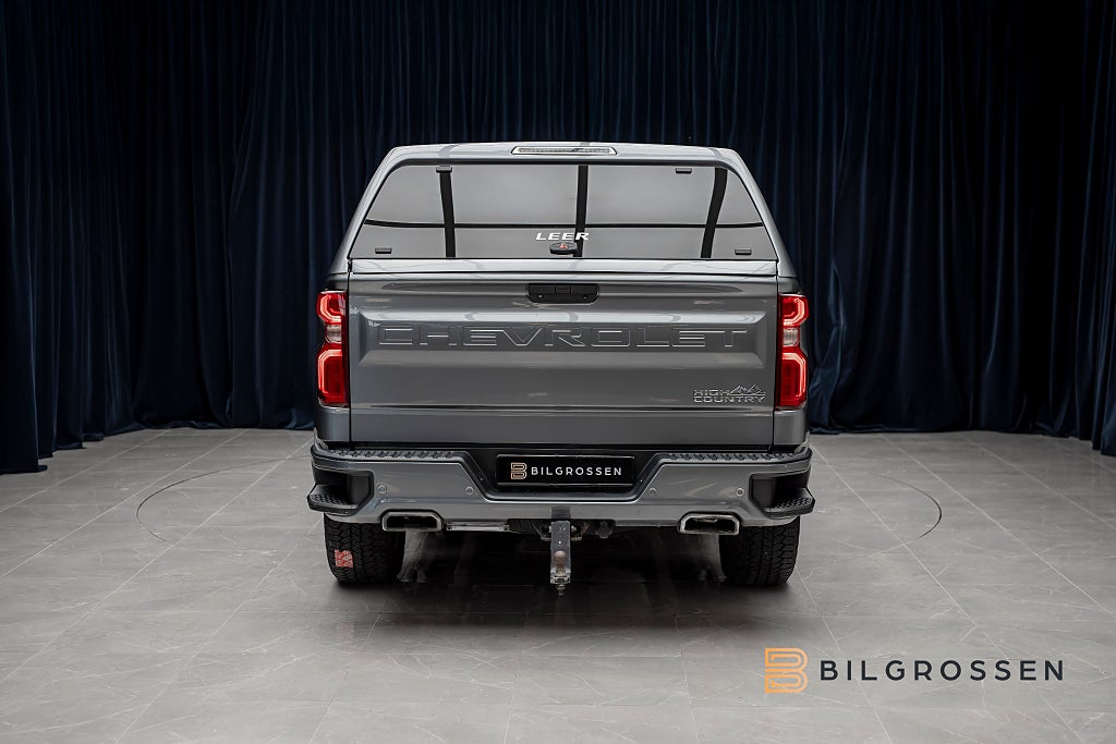Chevrolet Silverado High Country 6.2 V8 4WD Hydra-Matic Pano BOSE Kåpa MOM