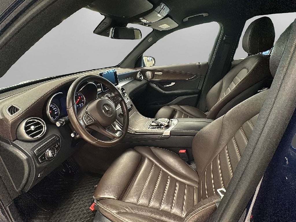 Mercedes-Benz GLC 220d 2019 - miniatyr 9