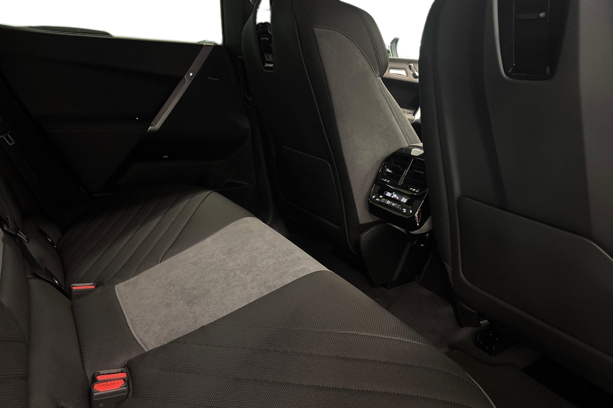 BMW iX xDrive 60 M-Sport 2026, bild 7/52
