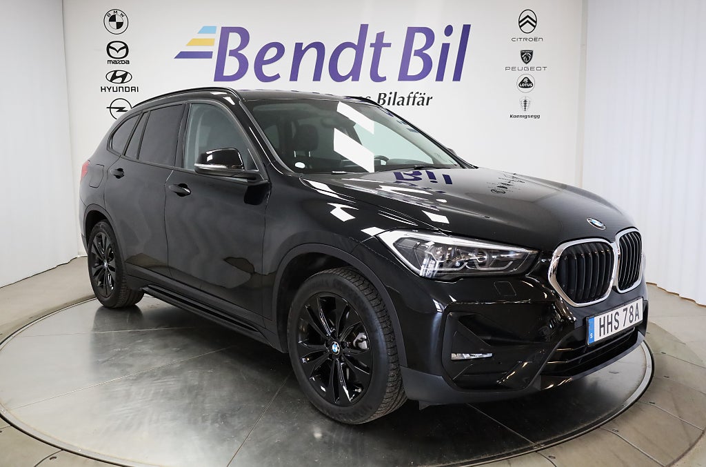BMW X1 xDrive25e Steptronic Sport line / Plug-in Hybrid / HUD