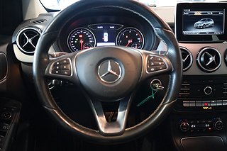 Halvkombi Mercedes-Benz B 12 av 20