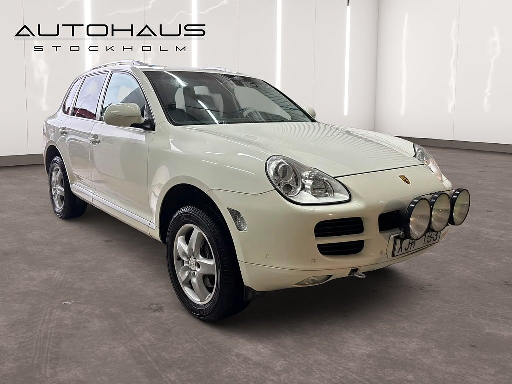 Porsche Cayenne 3.2 V6 TipTronic S 250hk Dragkrok Xenon Skinn 
