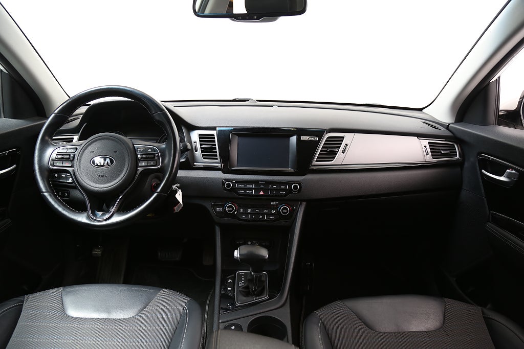Kia Niro P-HEV 141hk Advance Plus Aut Motorv Dragkrok 2018