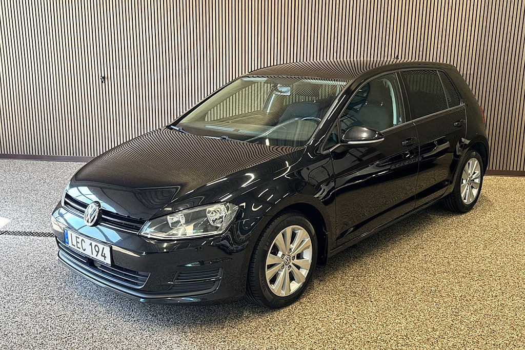 Volkswagen Golf 5-dörrar 1.6 TDI DPF BMT 4Motion Base