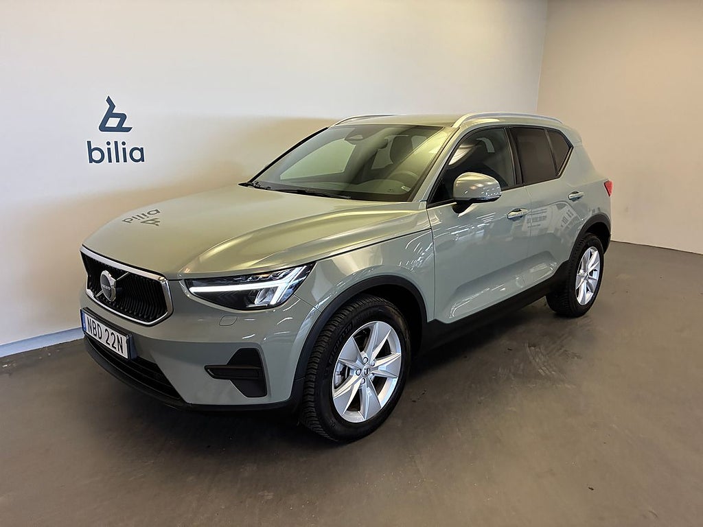 Volvo XC40 B4 FWD Bensin Core SE II / Keyless / Navigatio...