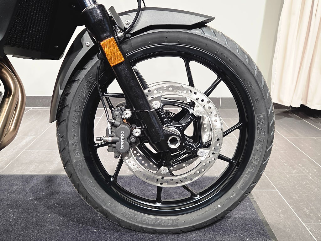 BMW F800GS/2026/100Mil/Comfort-pack/Touring-pack/Dynamic-pack