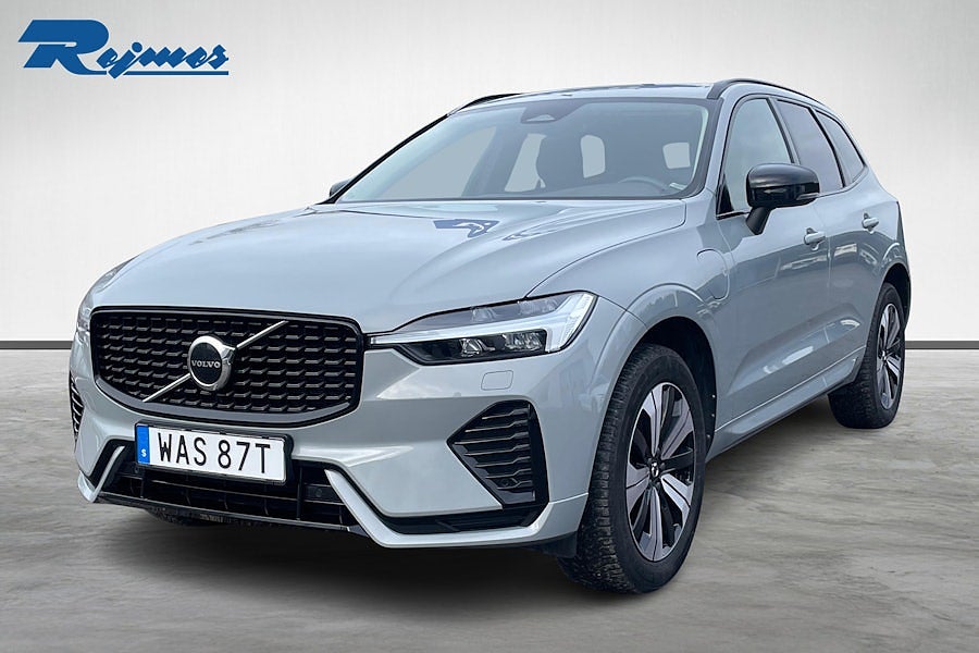 Volvo XC60 Recharge T6 Plus Dark Edition.