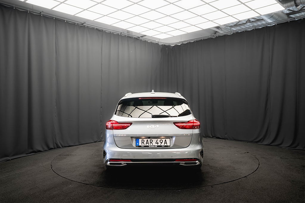 Kia Ceed Plug-in Advance KAMERA ADAPTIV-FART CAPRLAY MOMS