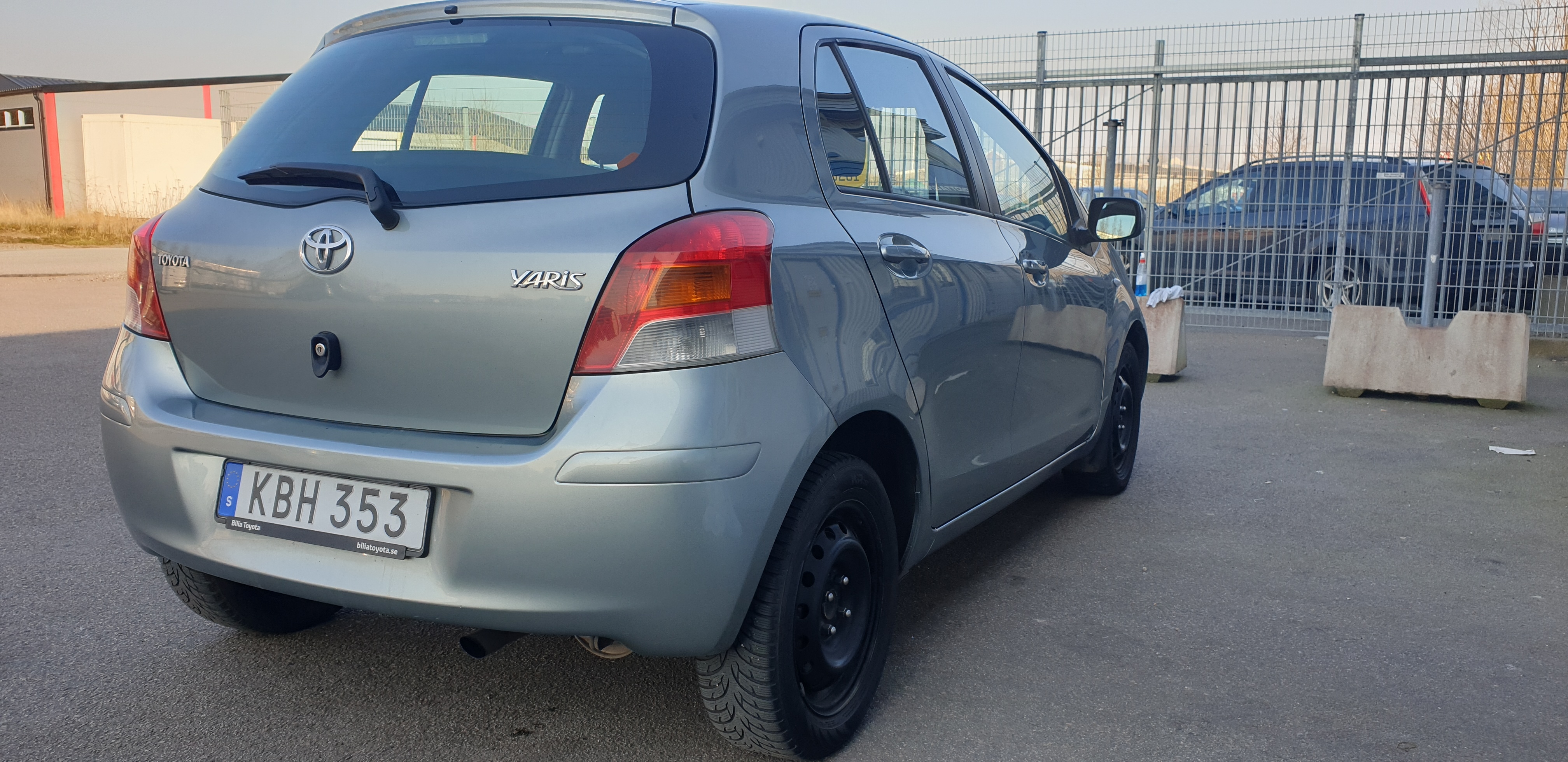 Toyota Yaris 2009, bild 5/34