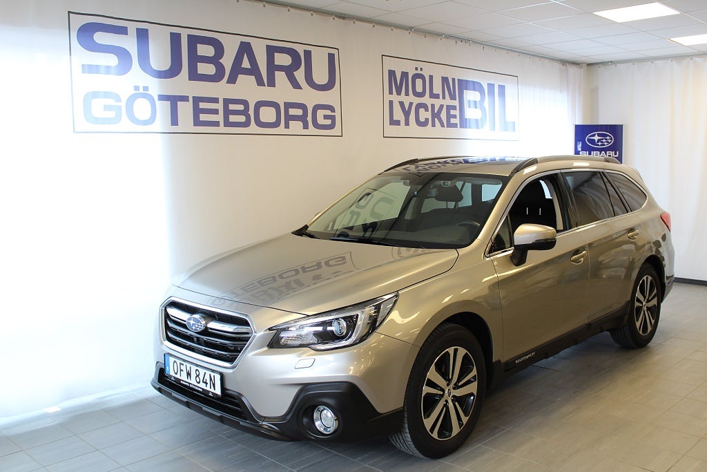 Subaru Outback 2,5i Aut Summit (175hk)  **Kampanj**