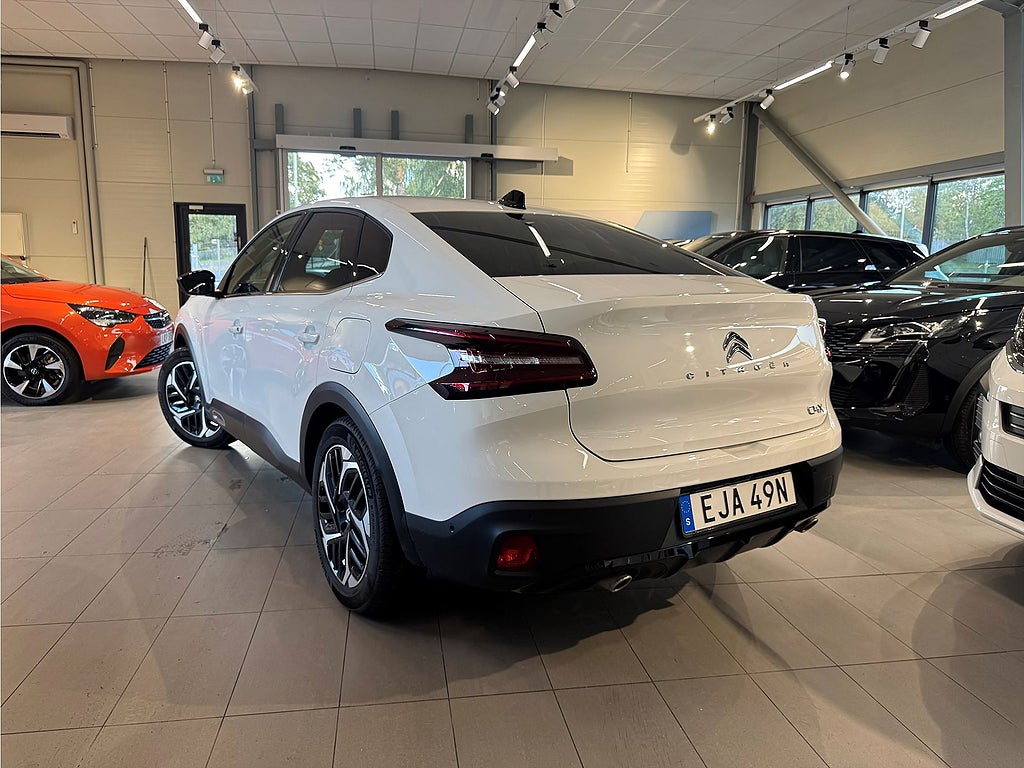 Bild på Citroën C4 X Shine 1.2 PT 130hk Aut - B-KAMERA, CARPLAY