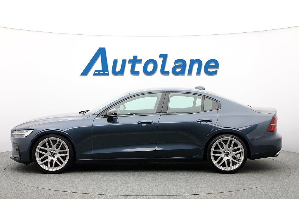 Volvo S60 T5 R-Design, CarPlay, H/K, BLIS, Värmare, VOC 250hk