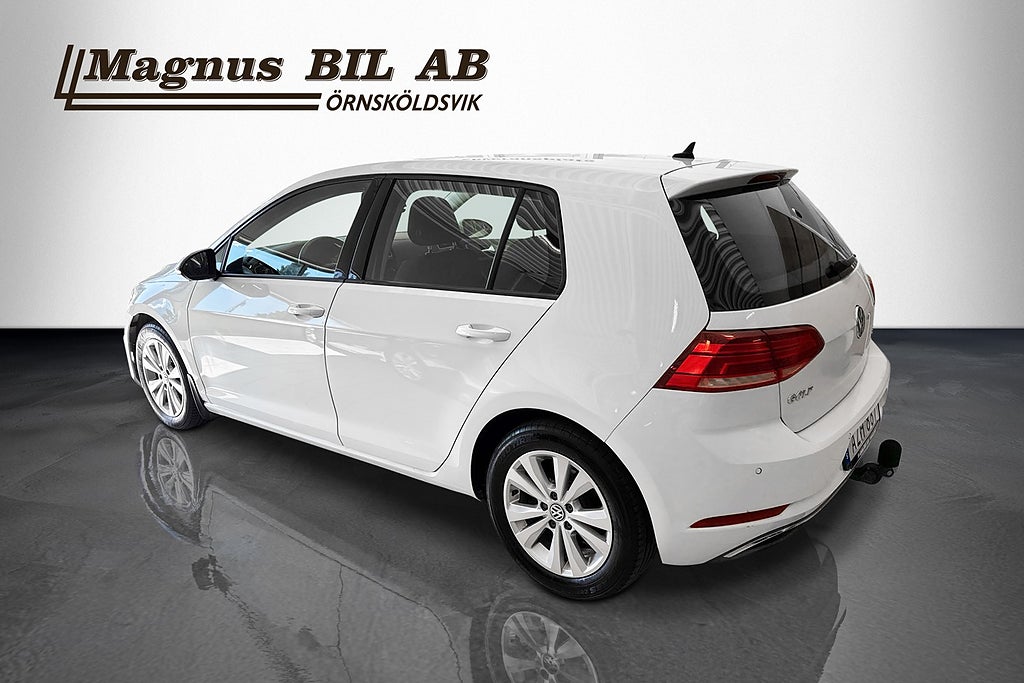 Volkswagen Golf 5-dörrar 2.0 TDI DPF 4Motion Drag Värmare Kamera V-hjul miniatyr 3