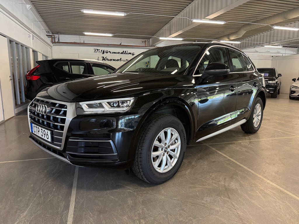 Audi Q5 2.0 TDI quattro S Tronic Värmare Drag Välservad