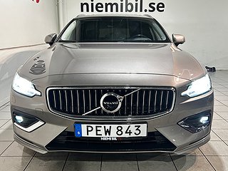 Volvo V60 T6 AWD Inscription Pvärm Pano 360° VoC GPS HuD SoV