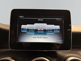 Mercedes-Benz A 180 7G-DCT Bluetooth/Farthållare/Psens/S&V-Däck