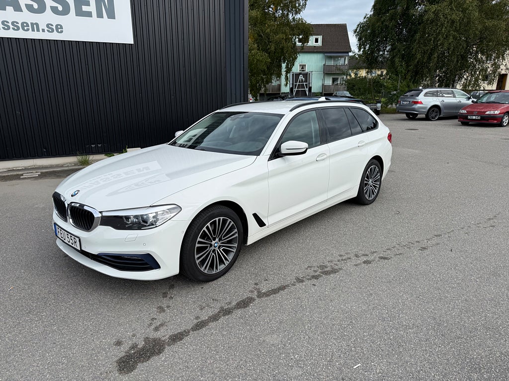 BMW 520d xDrive Touring Steptronic Sport line Drag