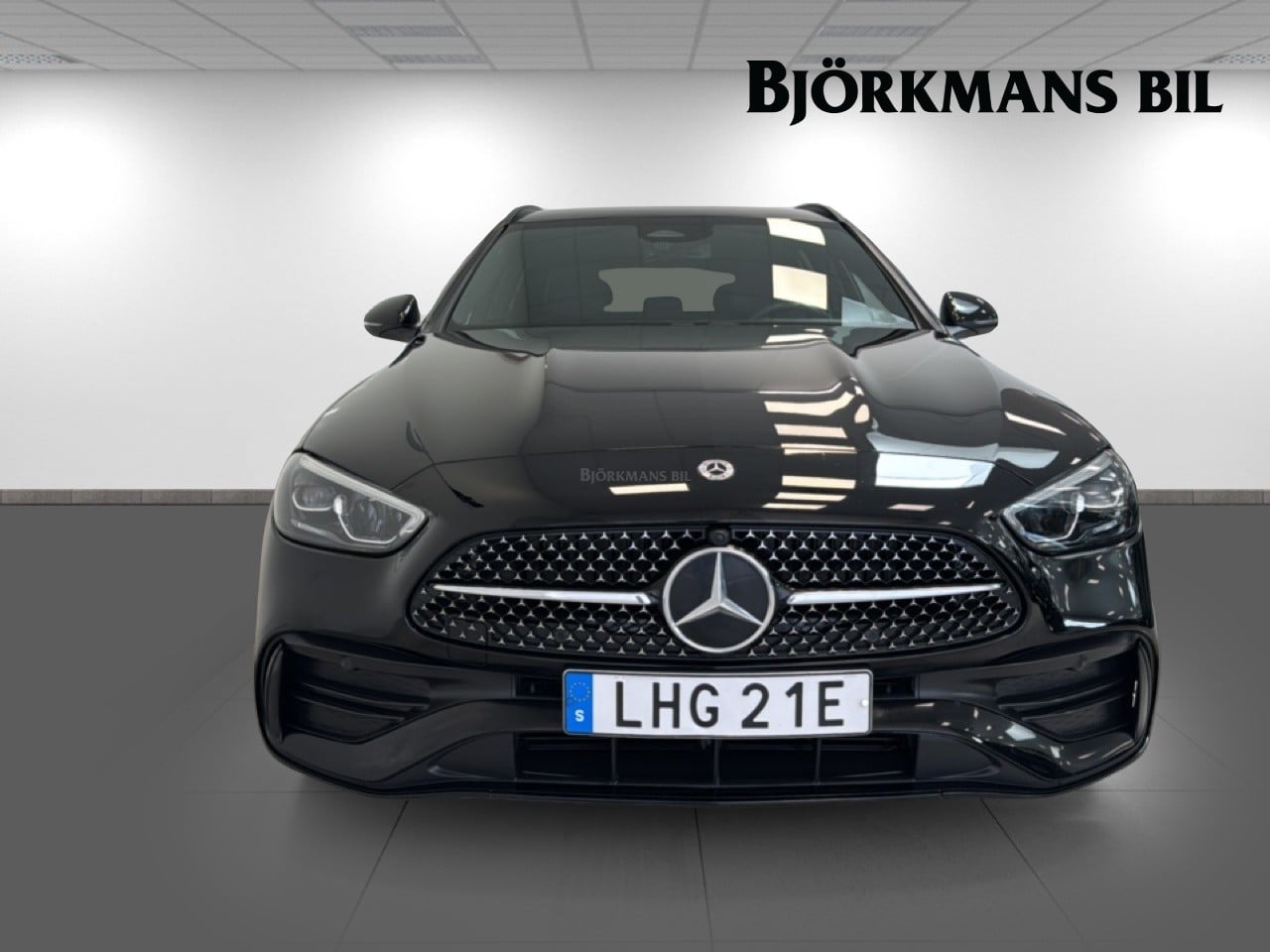 Mercedes-Benz C 2022, bild 2/10