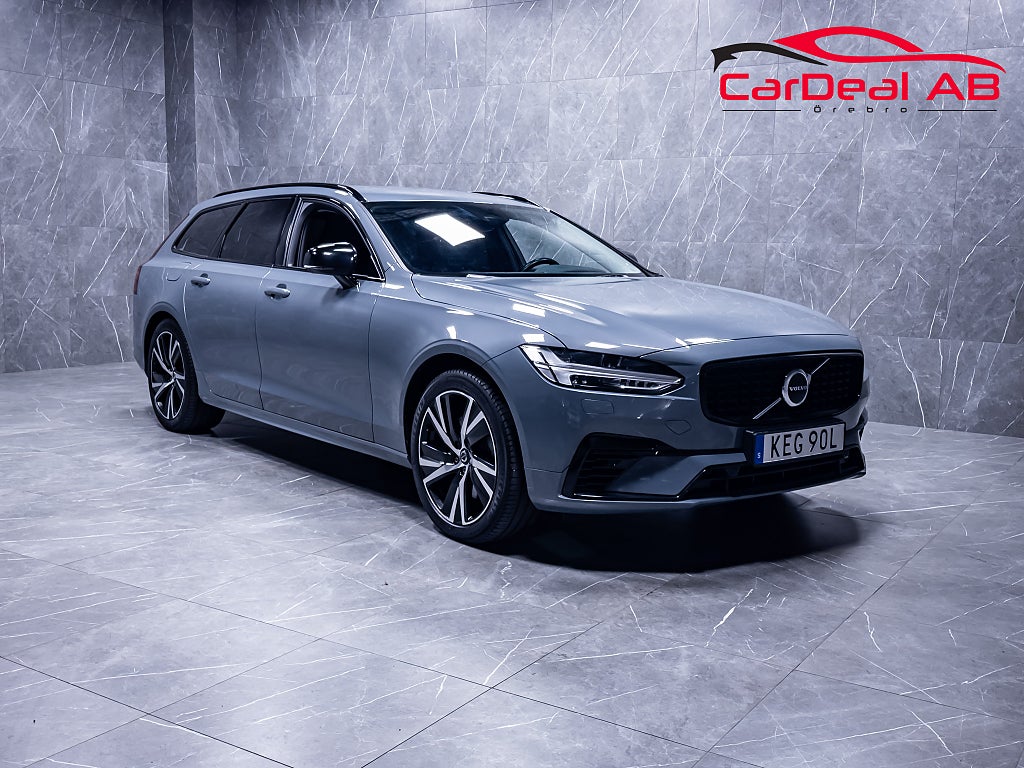 Volvo V90 Recharge T6 AWD Plus Dark 350hk Kamera Läder BLIS MOMS