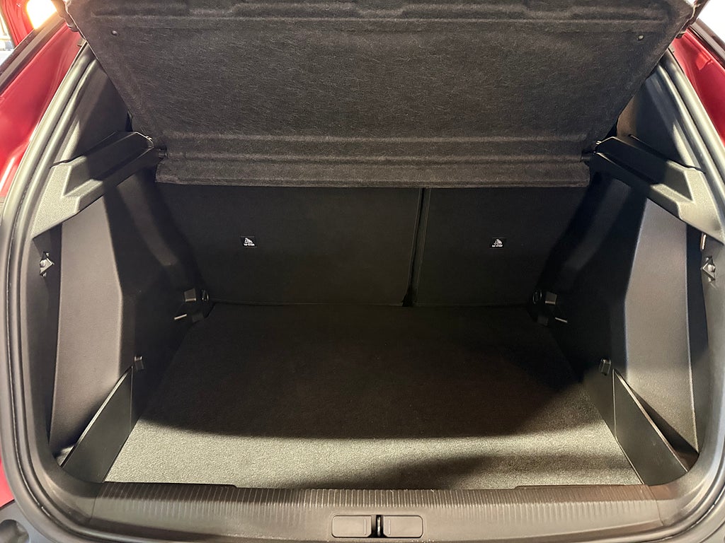 Bild på Peugeot 2008 Active Pack 1.2 PT 130hk Aut - BACKSENSORER