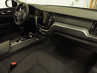 SUV Volvo XC60 10 av 23