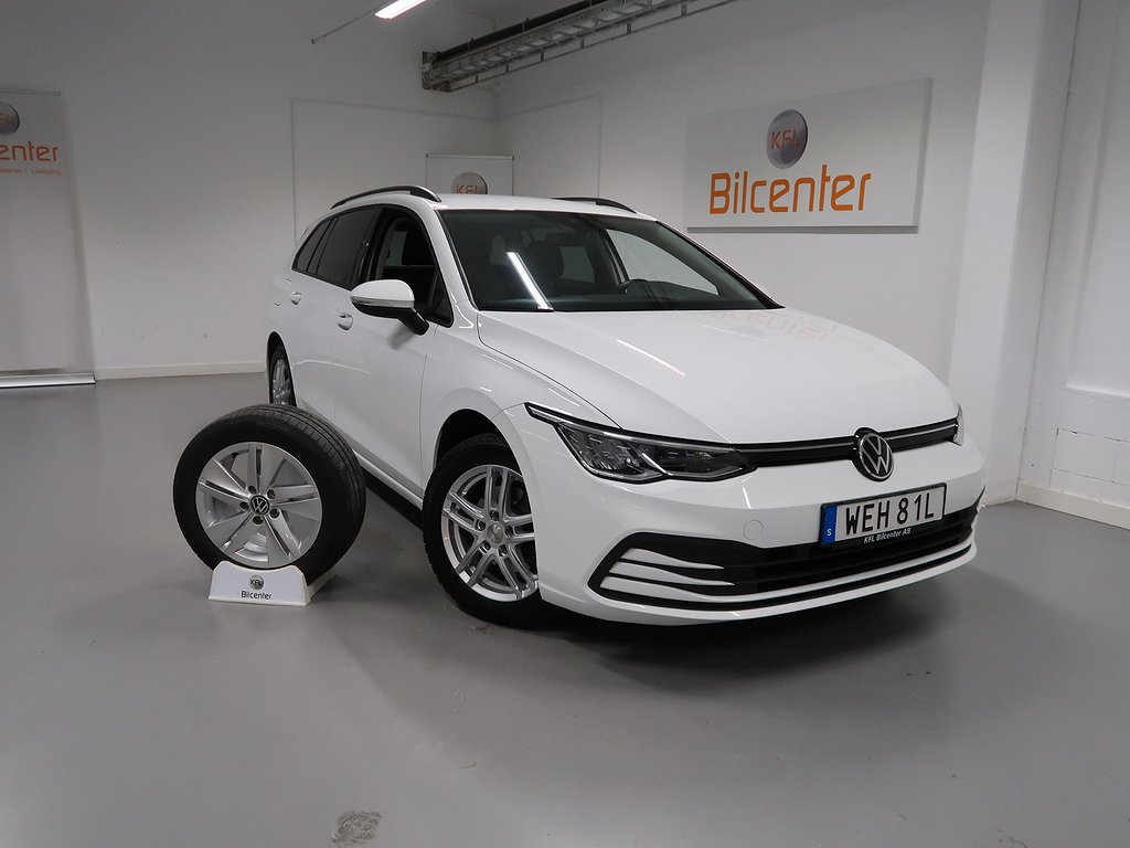 Volkswagen Golf *KAMPANJ* Sportscombi 1.5 eTSI V-Däck ingår Värmare-Carplay-Adap