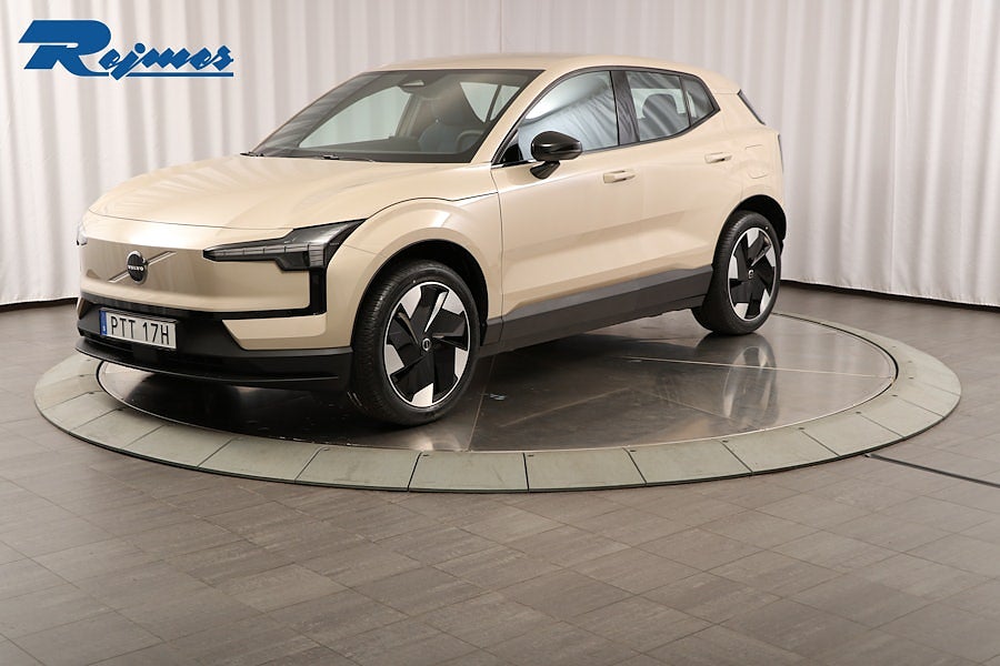 Volvo EX30 Single Motor Extended Range Plus