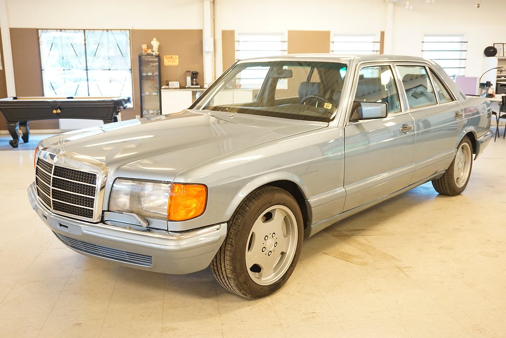 Mercedes-Benz S 560 SEL Svensksåld