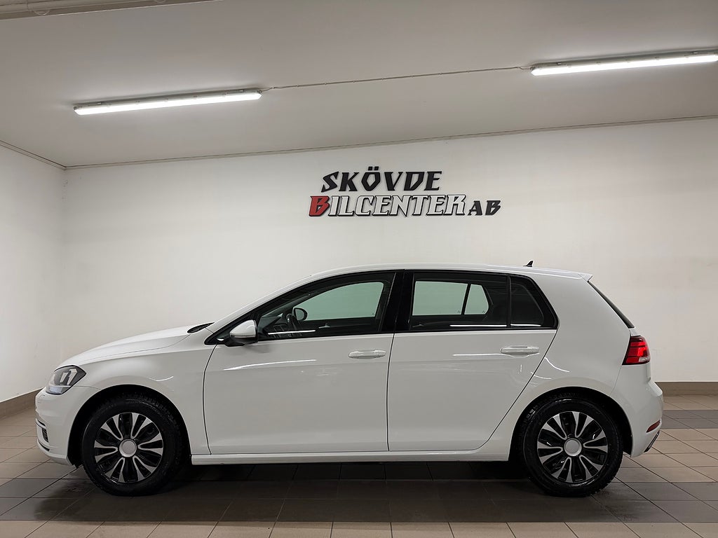 Volkswagen Golf 1.4 TSI Base/Nyservad/10400Mil/Carplay/Adaptiv-Farthållare