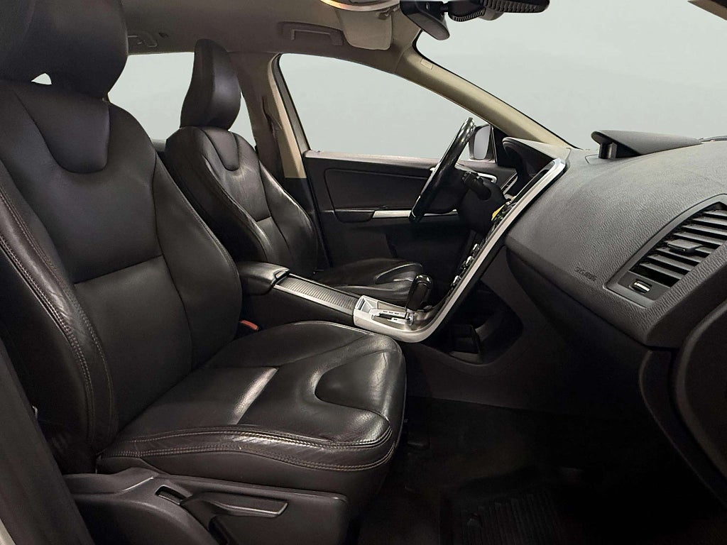 Volvo XC60 2.4D AWD Geartronic Summum  - miniatyr 13