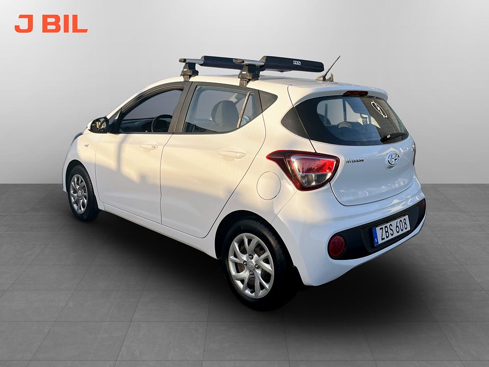 Bild på Hyundai i10 Comfort 1.0 blue 67hk - RATTVÄRME