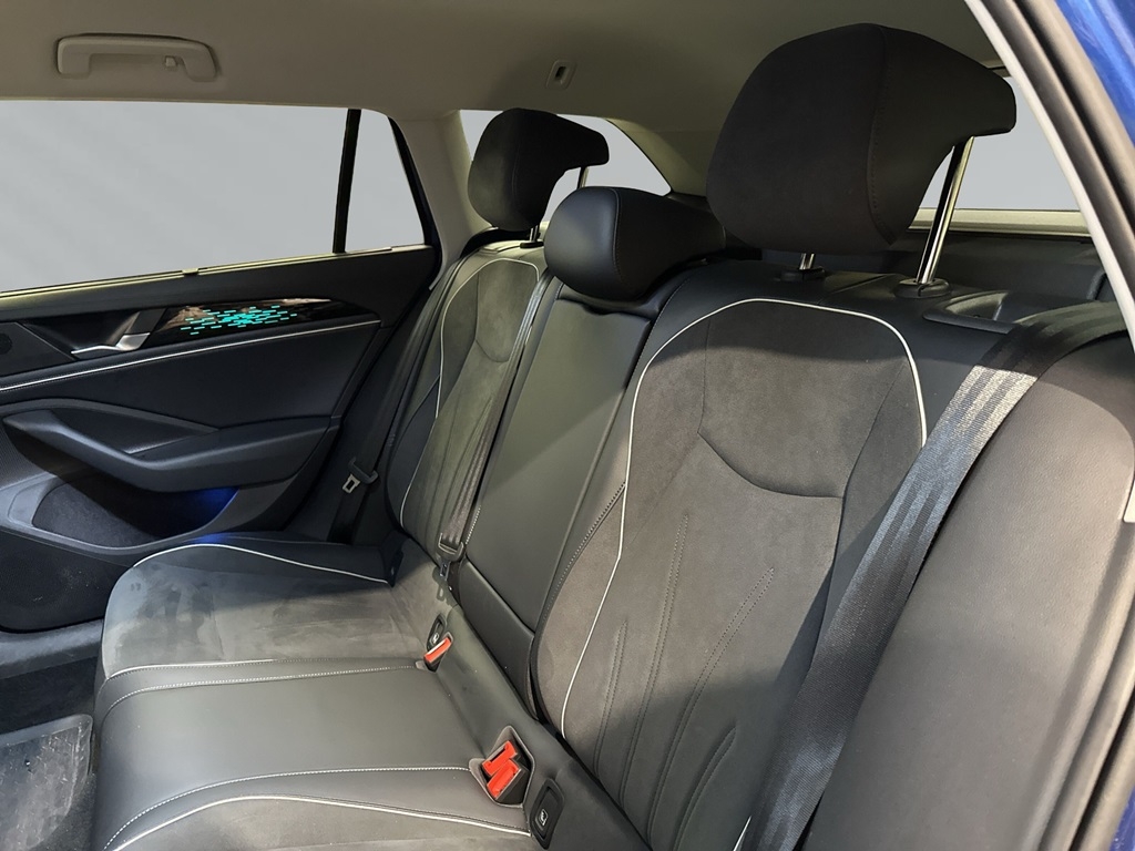 Volkswagen Passat 2024, bild 5/37