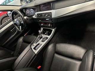BMW 520 d xDrive Touring 190hk Drag/M-värmare/Navi/Skinn