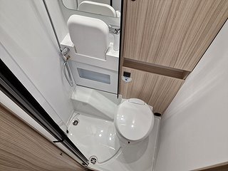 Husbil-halvintegrerad Sun Living C 65 SL 13 av 18