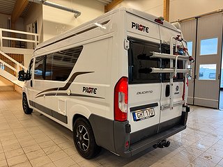 Husbil-halvintegrerad Pilote V600G 190HK 18 av 19