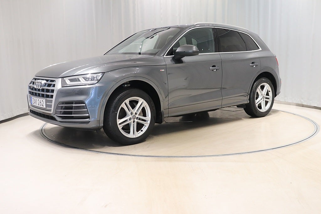 Audi Q5 TDI 190 hk Quattro S-tronic S-line En ägare Drag 2018