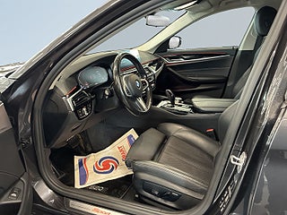 BMW 520d xDrive Touring S&V-hjul/Drag/Cockpit/Navi/Carplay/Drag