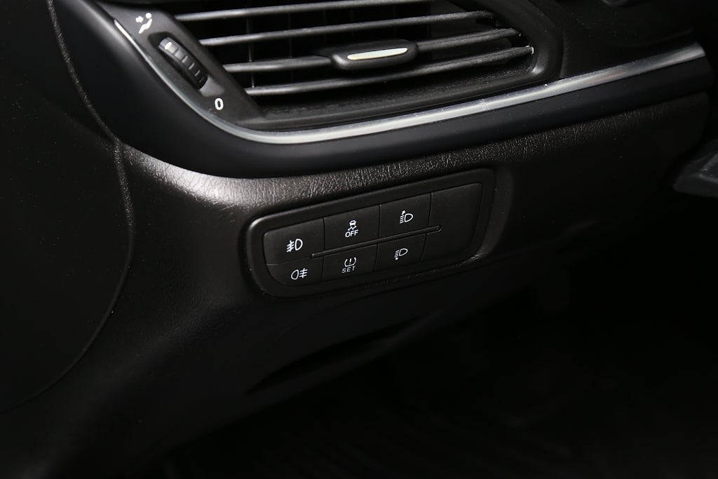 Fiat Tipo 1,6 110hk Lounge Kombi Automat 2018