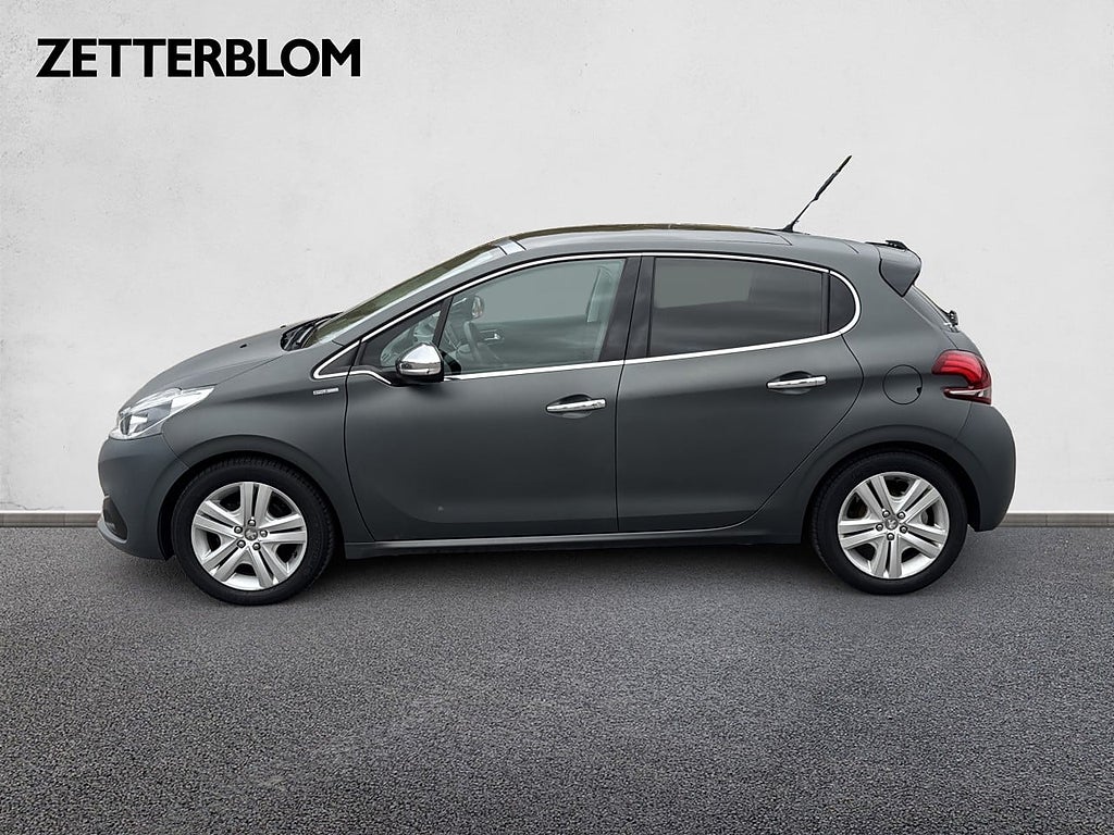 Halvkombi Peugeot 208 2 av 15