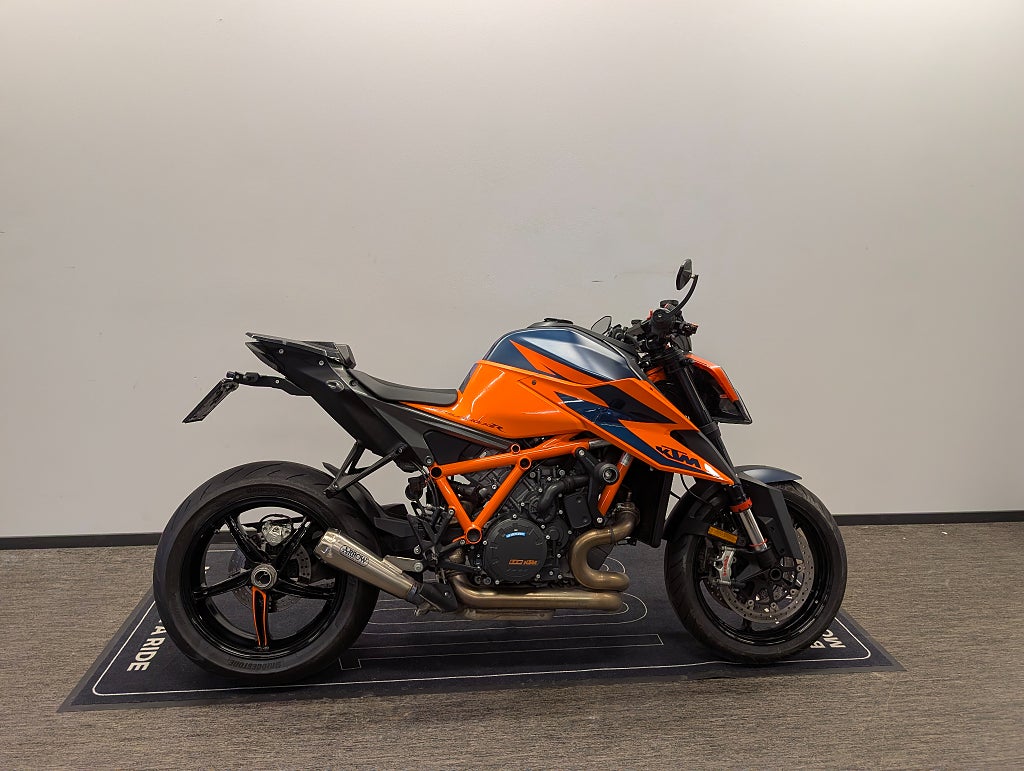 KTM 1290 Super Duke R