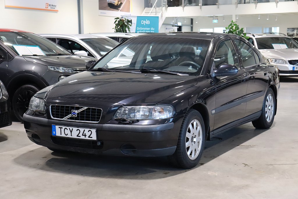 Volvo S60 2.4 140HK Business Dragkrok/Motorvärmare/Nyservad