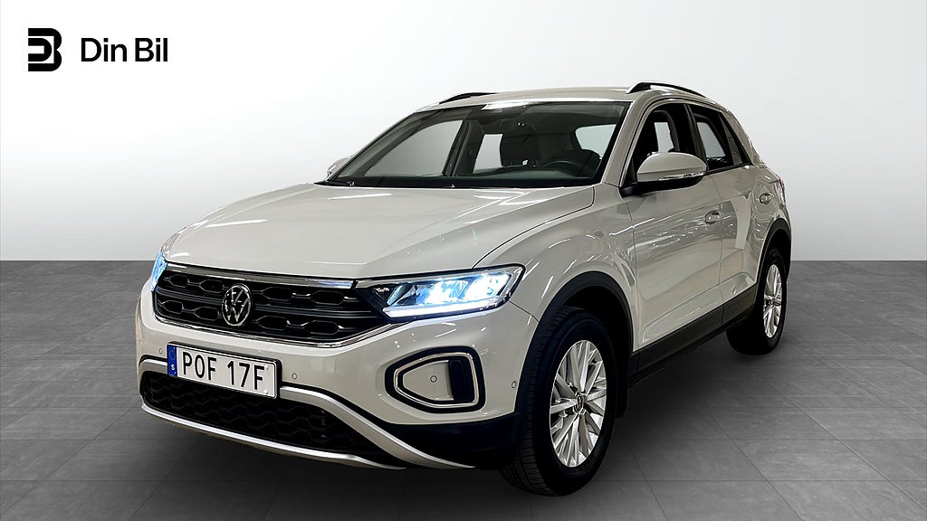 Volkswagen T-Roc 1.5 TSI 150 hk 6vxl/Dragpaket/sensorer/lane assist