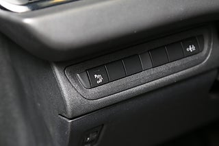 Halvkombi Peugeot 208 13 av 23